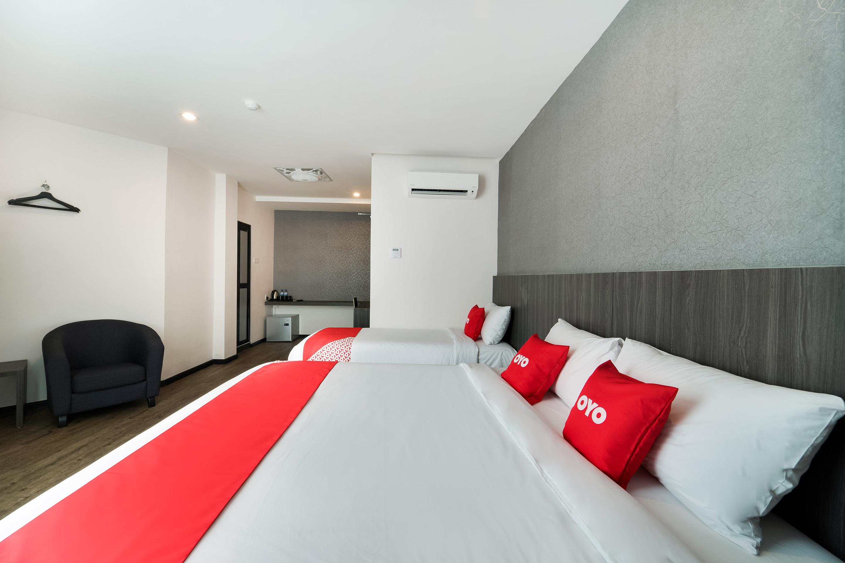 Capital O 89386 Stay 365 Hotel Changlun Esterno foto